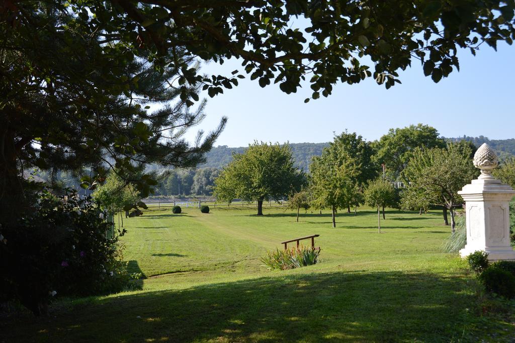Villa Le Four À Pain à Sahurs Extérieur photo